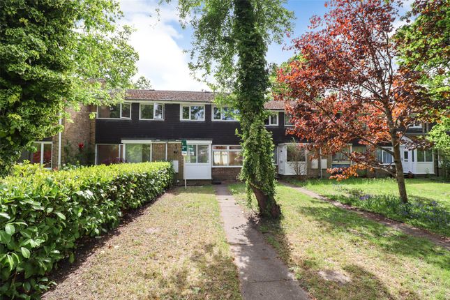Copse End, Hampshire GU51 3 bed terraced house for sale