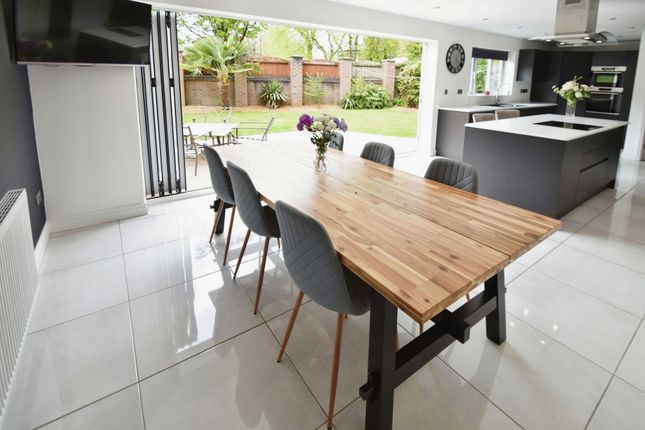Castle Hey Close, Bury, BL9 5 bed detached house for sale