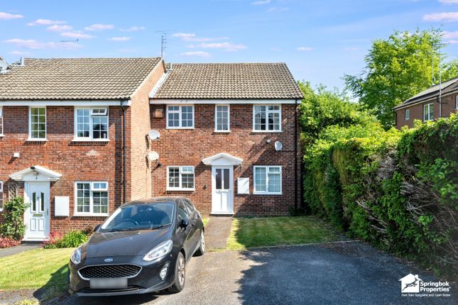 2 bed maisonette