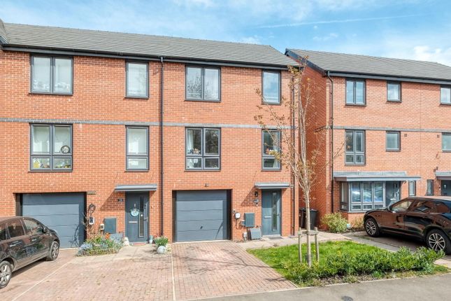 Dalmuir Road, Longbridge, Birmingham... 4 bed end of terrace house for sale