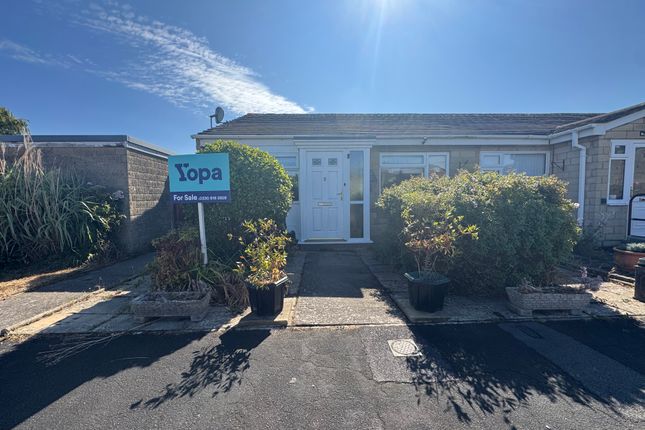 2 bedroom semi-detached bungalow for sale