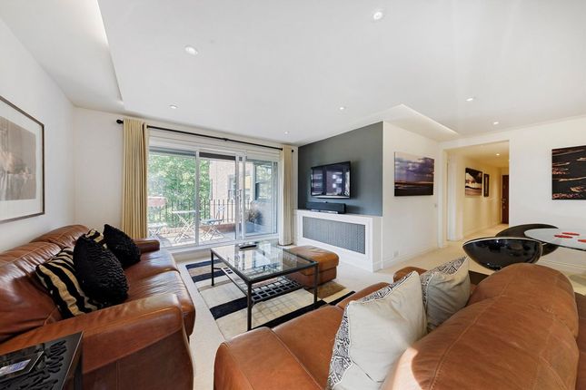 Kensington Place, London W8 2 bed flat for sale
