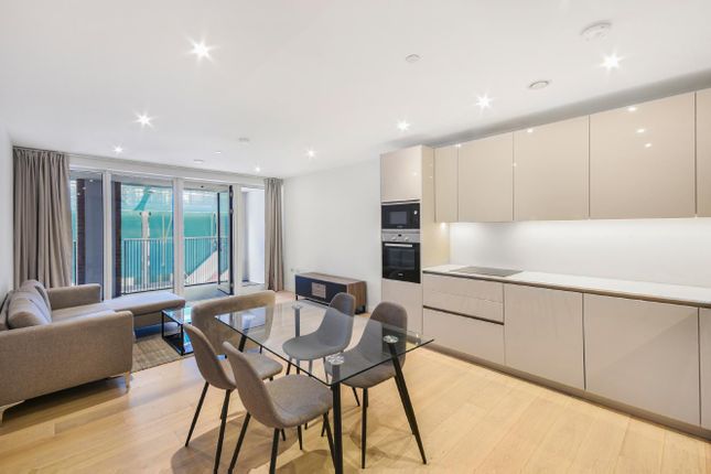Deacon Street, Elephant & Castle... 2 bed flat for sale