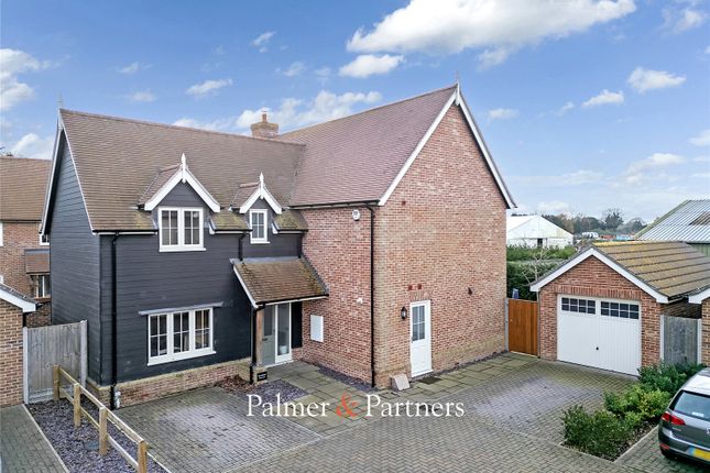 4 bed detached house