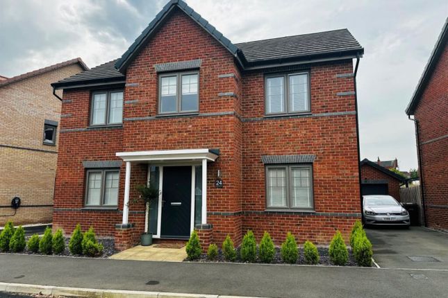 4 bed detached house