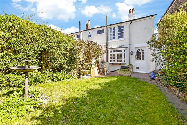 2 bed cottage