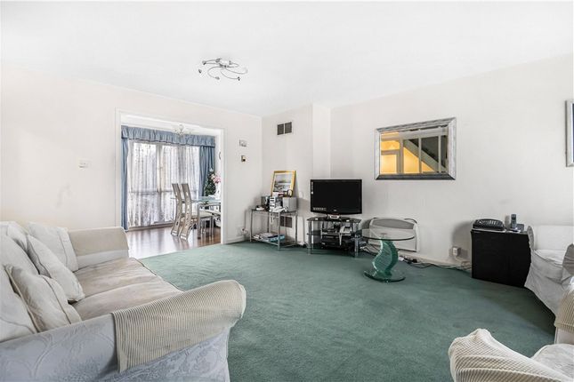 Turnpike Link, Croydon, CR0 4 bed terraced house for sale
