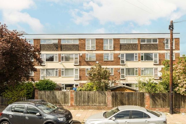 Beechcroft Close, London SW16 Studio for sale
