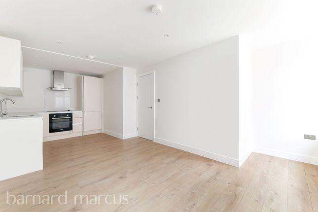 2 bedroom maisonette for sale