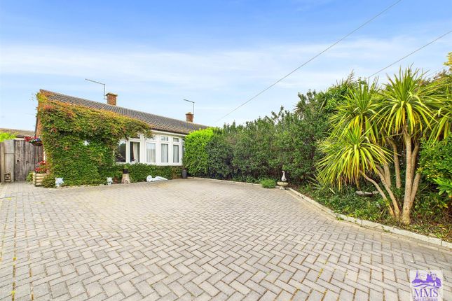 3 bedroom semi-detached bungalow for sale