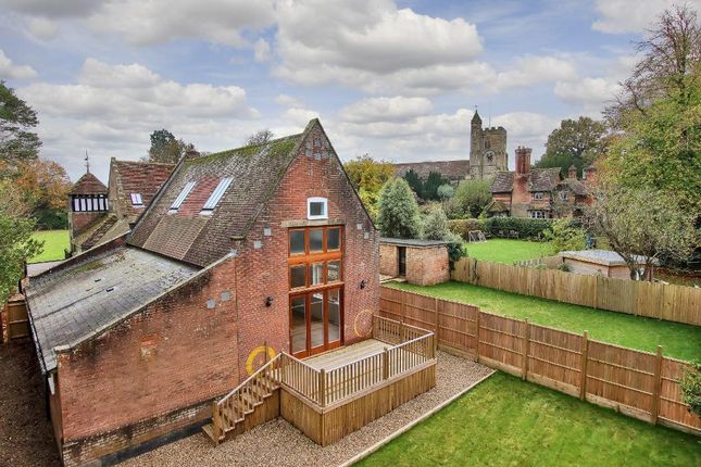 The Green, Benenden, Kent, TN17 4DN 4 bed semi
