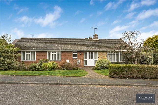 Westdene Way, Weybridge, Surrey, KT13 3 bed bungalow for sale