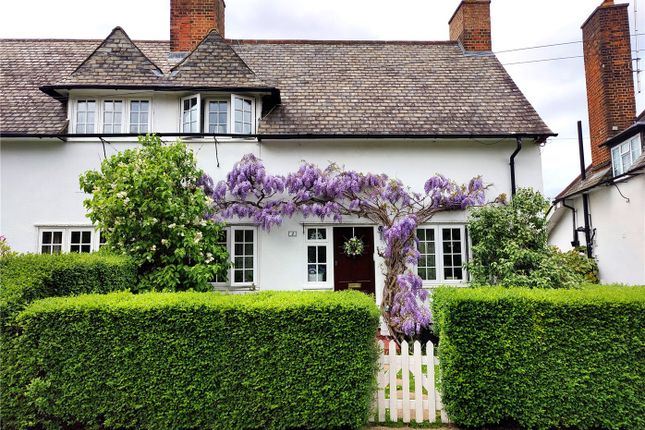Roe End, London NW9 3 bed end of terrace house for sale