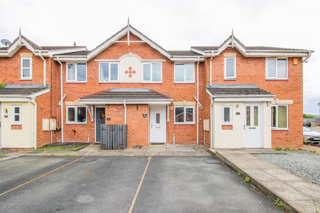 2 bedroom town house for sale