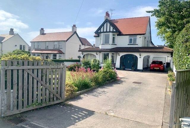 4 bed detached house