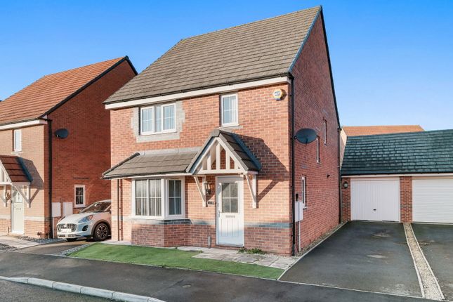 Swallows Close, Bromsgrove, B61 0FP 4 bed detached house for sale