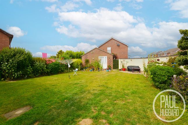 Rider Haggard Lane, Kessingland, NR33 3 bed detached house for sale