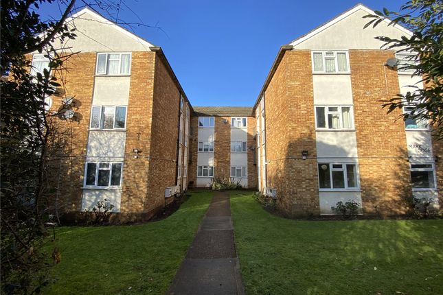 Edgeworth Road, Cockfosters, Barnet, EN4 2 bed apartment for sale