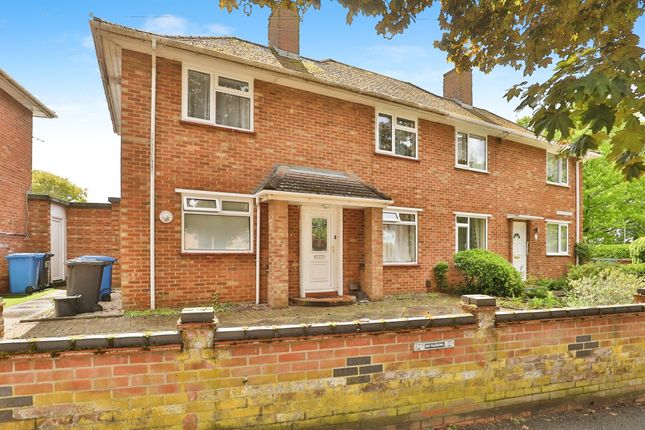 4 bed semi-detached house