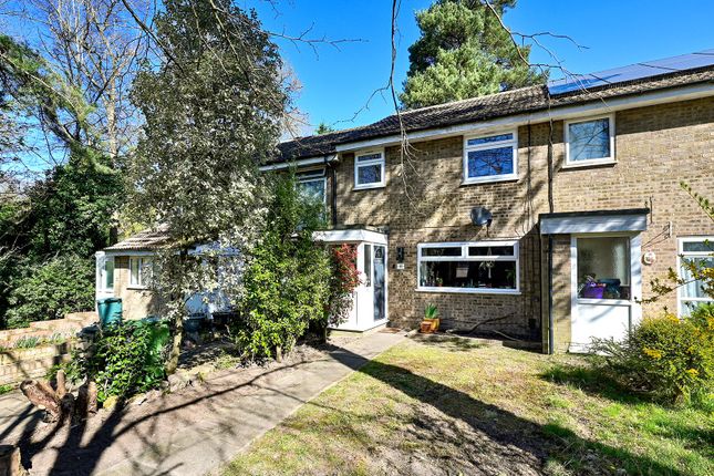 Dawsmere Close, Camberley, Surrey, GU15 3 bed terraced house for sale