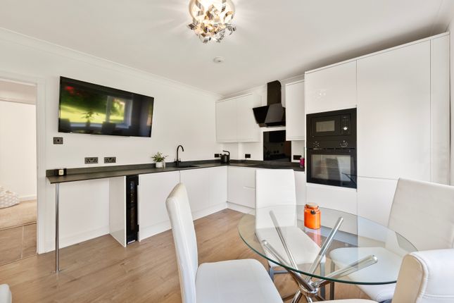 1 bed flat