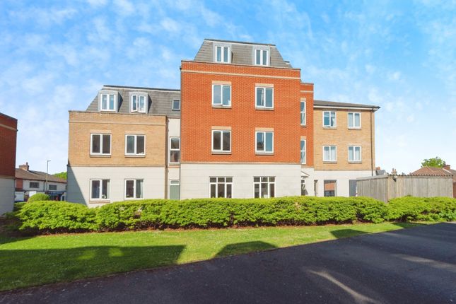 2 bed flat