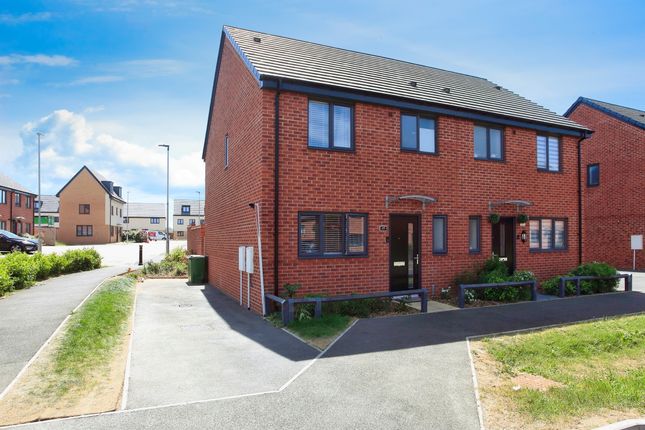 3 bed semi-detached house
