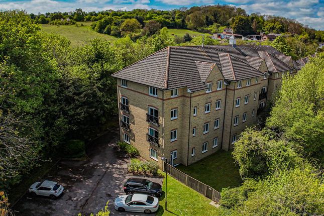 2 bed flat