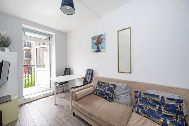 Hadfield House, Ellen Street... 4 bed flat for sale