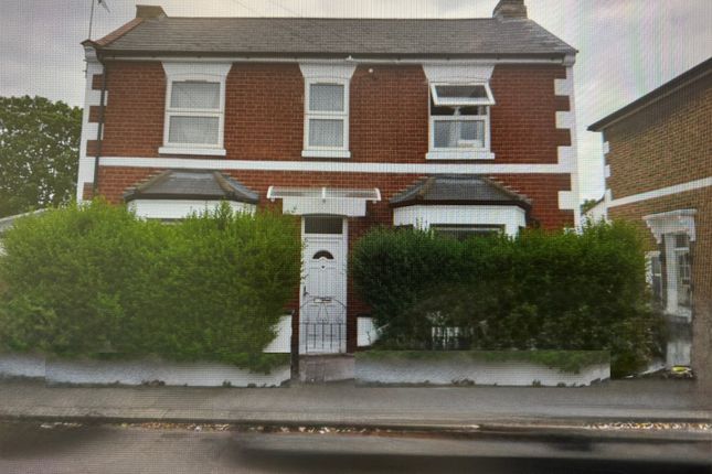 4 bed detached house