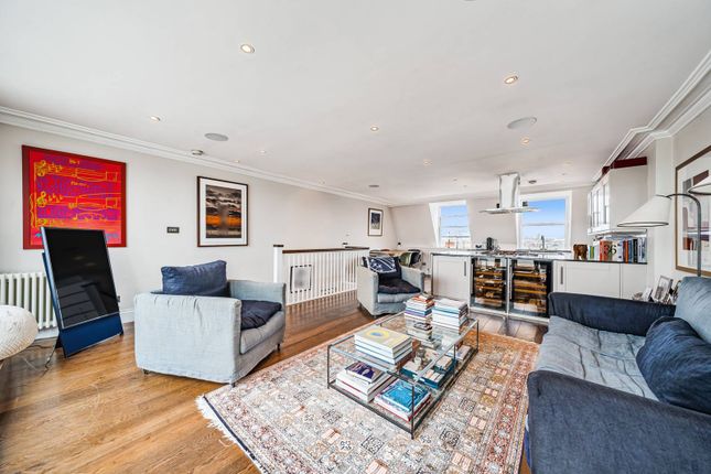 Fulham Road, Parsons Green, London, SW6 2 bed flat for sale