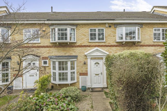 Glendale Mews, Beckenham, Kent 3 bed terraced house for sale