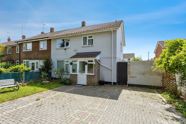 4 bedroom end of terrace house for sale