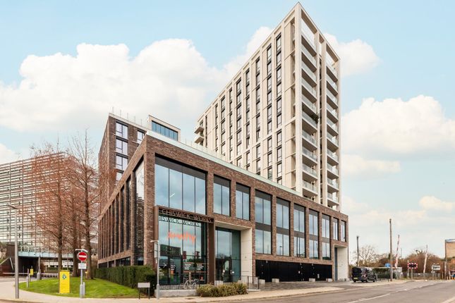 Bollo Lane, London W4 2 bed flat for sale
