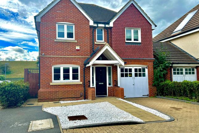 4 bed detached house