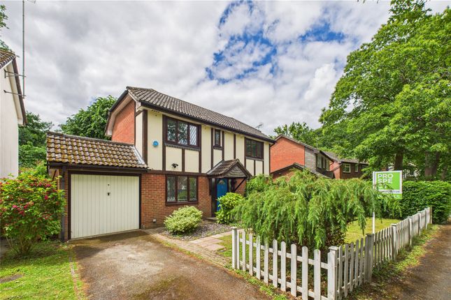 Woodlands Road, Farnborough... 3 bed detached house for sale