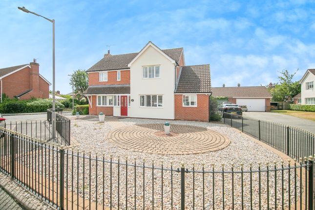 4 bed detached house