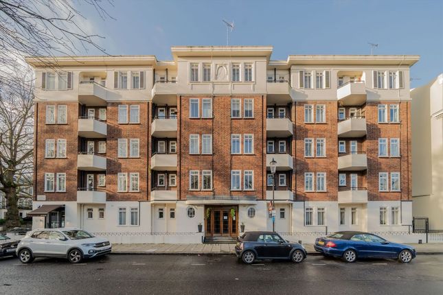 Norland Square, London W11 1 bed flat for sale