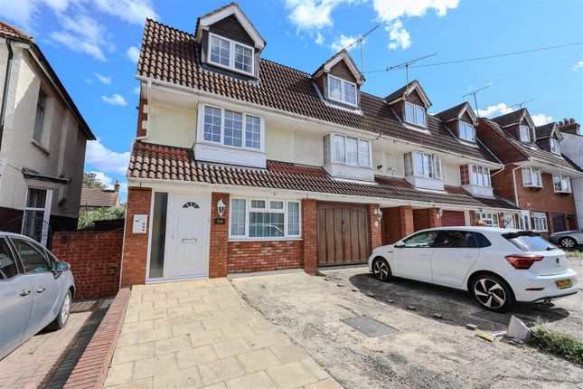 5 bedroom terraced house for sale