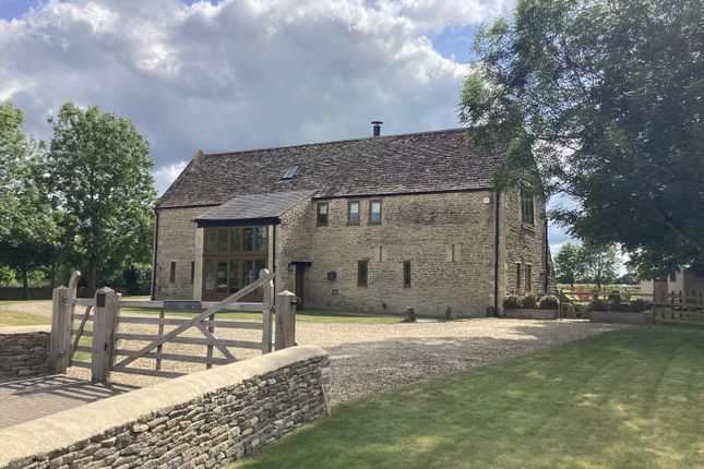 The Street, Castle Eaton, Wiltshire, SN6 3 bed detached house for sale