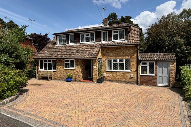 Hillcrest Road, Camberley GU15 4 bed detached house for sale
