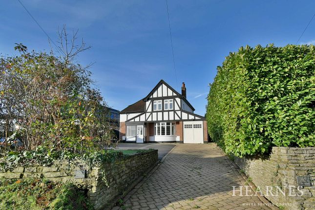 4 bed detached house