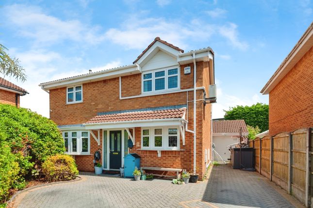 3 bed detached house