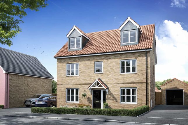 5 bed detached house