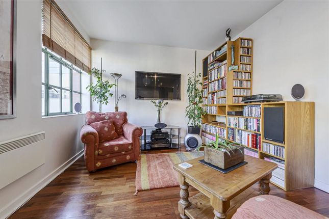 The Atrium, Bristol BS1 2 bed flat for sale