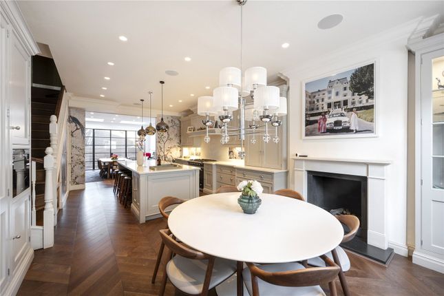 Lamont Road, London, SW10 5 bed terraced house for sale
