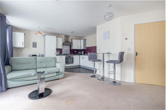 Basin Road, Worcester 2 bed apartment for sale