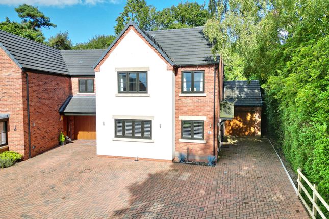 4 bed detached house