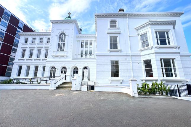 1 bed flat