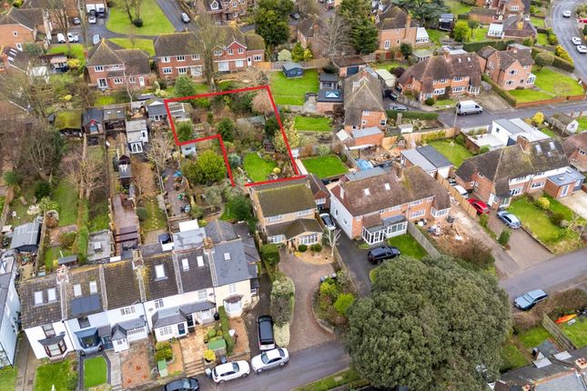 Lower Road, Havant, PO9 4 bed detached house for sale